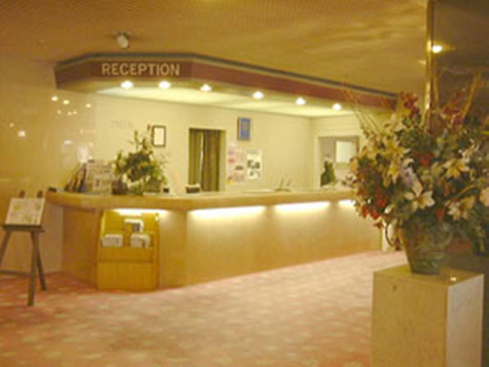 Ichikawa Grand Hotel Exteriör bild